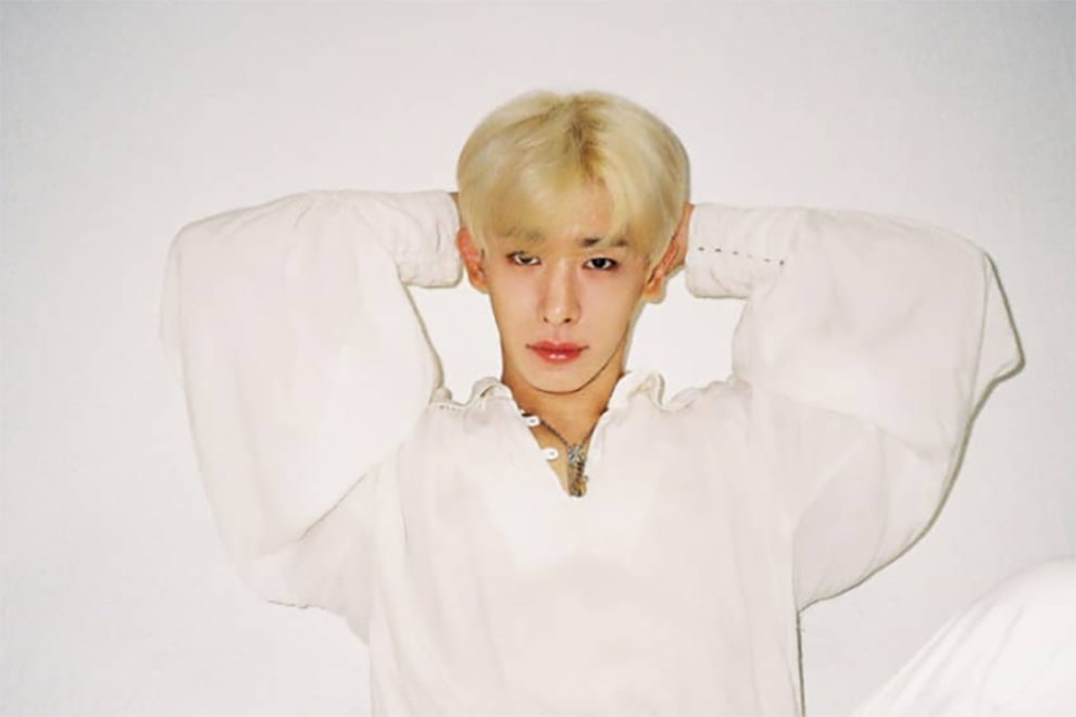 Призрак Вонхо на новой фотографии MONSTA X 